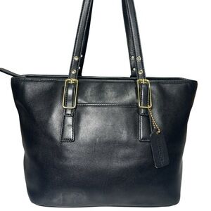 Coach #9847 Vintage Legacy Market Tote 2003 Glove Tanned Leather Black